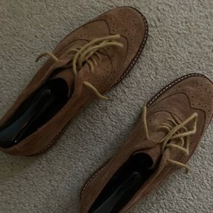 Size 9 Fossil dress shoes